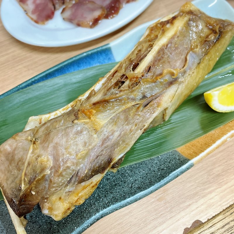 まぐろカマ焼(大衆割烹 藤八 （たいしゅうかっぽうとうはち）)