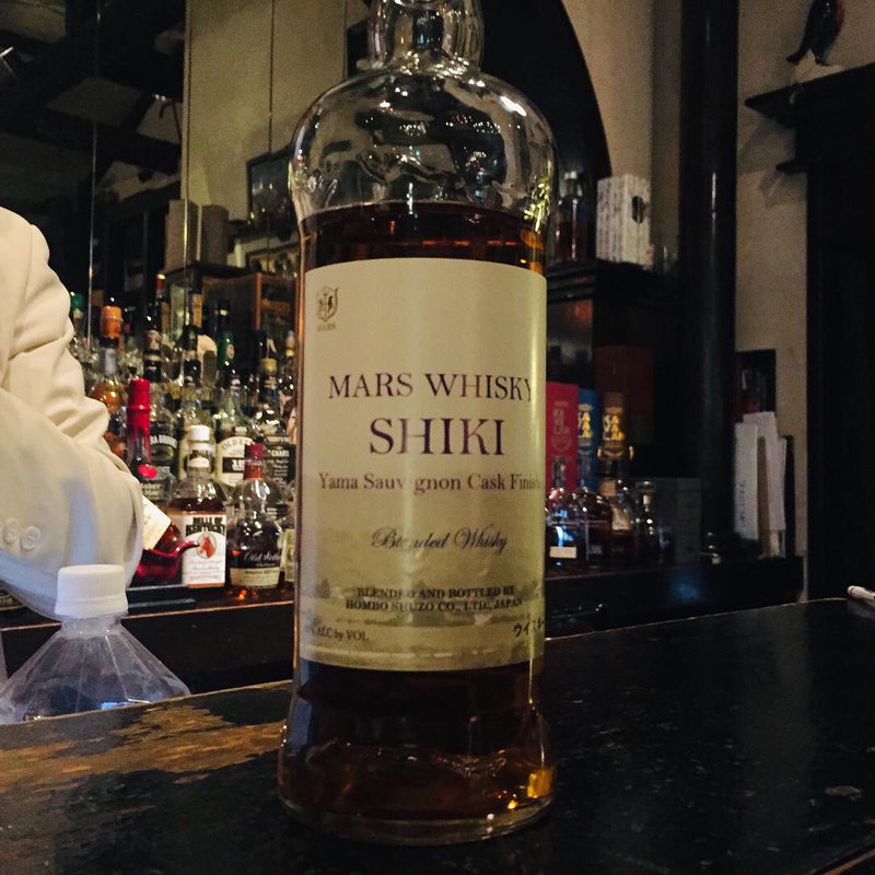 マルスウイスキー SHIKI ヤマソービニオン カスクフィニッシュ(B・B13BAR （ビー・ビー サーティーン バー）)