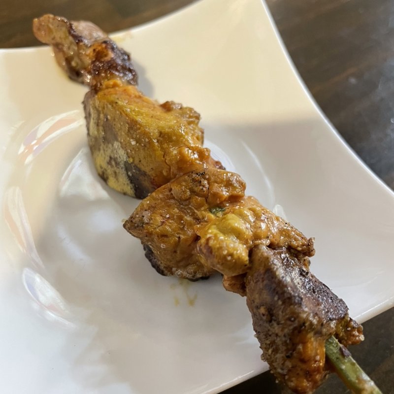 白レバ(炭火焼き てり串 （てりくし）)