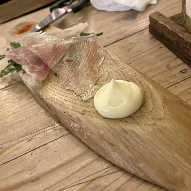 エイヒレ(KEMONO UMAMI ROBATA ROOF TOP )