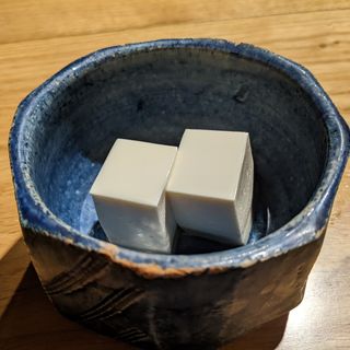 お通し(まぐろとさば。中目黒)