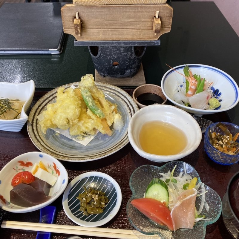 おまかせ御膳(瑠璃京 （るりきょう）)