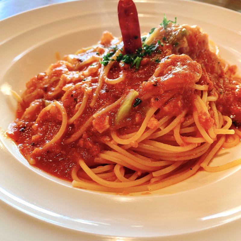 タコのミンチとキャベツのトマトソースパスタ(サラダバー&ドリンクバーセット)(イタリア料理＆バール たんと 小新南店 )