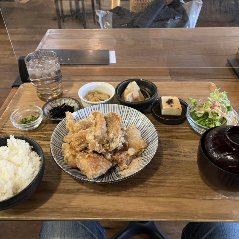 唐揚げ(隈本総合飲食店　MAO （マオ）)