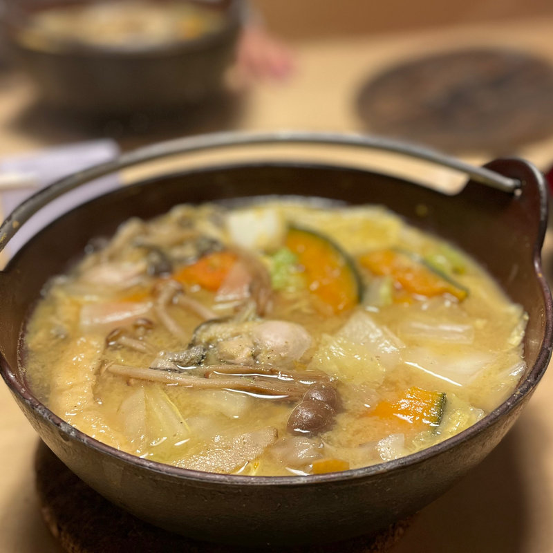 カキ入り黄金ほうとう(ほうとう蔵 歩成 河口湖店)