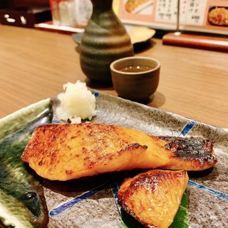 銀鱈味噌漬焼+鶴の友(安兵衛 本店 （やすべえ）)