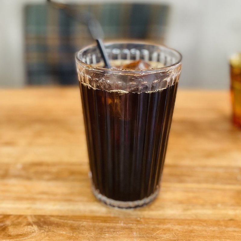 アイスコーヒー(ILL FROGS)