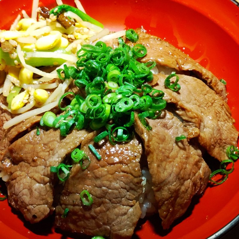 焼肉丼(焼肉たん鬼)