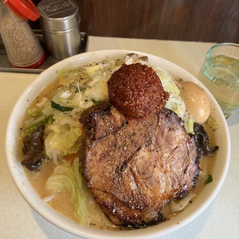 赤玉味噌たんめん(麺処 まるよし商店)
