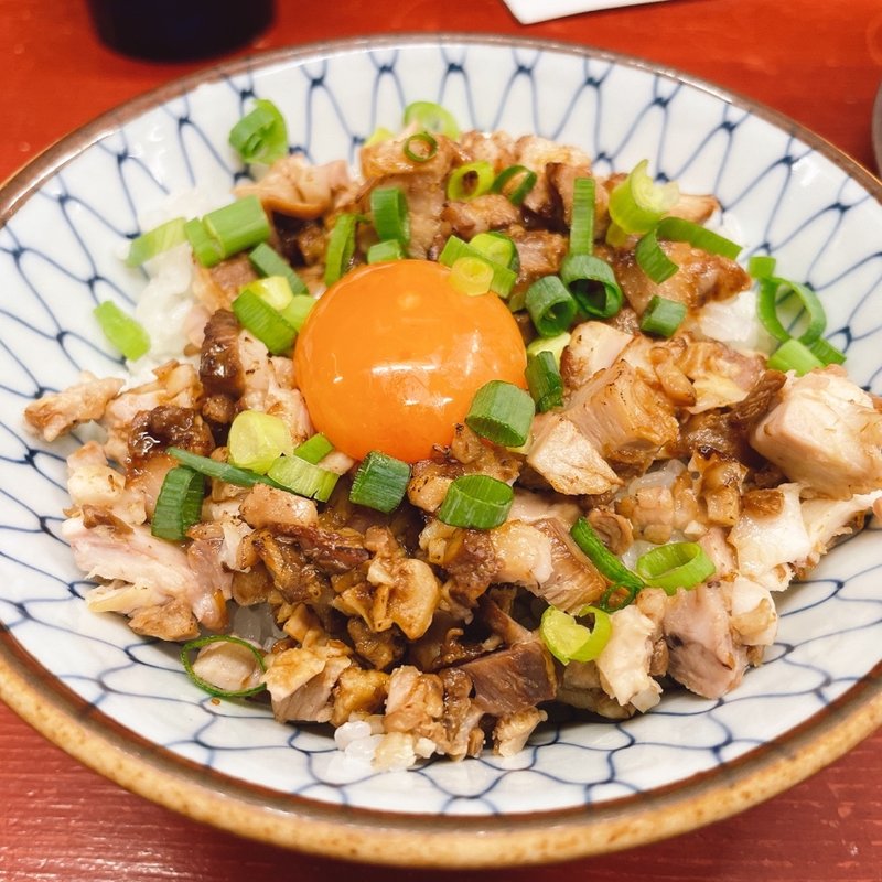 肉玉丼(バラック ディー.エム竹末 （BARRACK D.M竹末）)