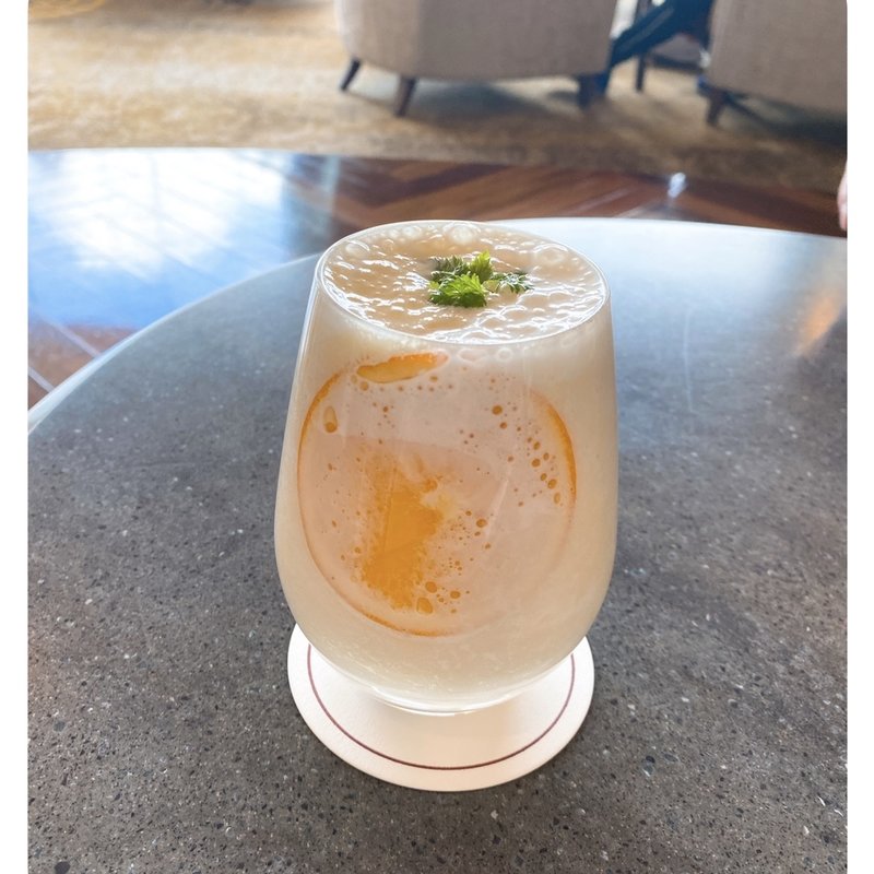 近江米甘糀のフルーツスムージー(ロビーラウンジ ポート ニオ)