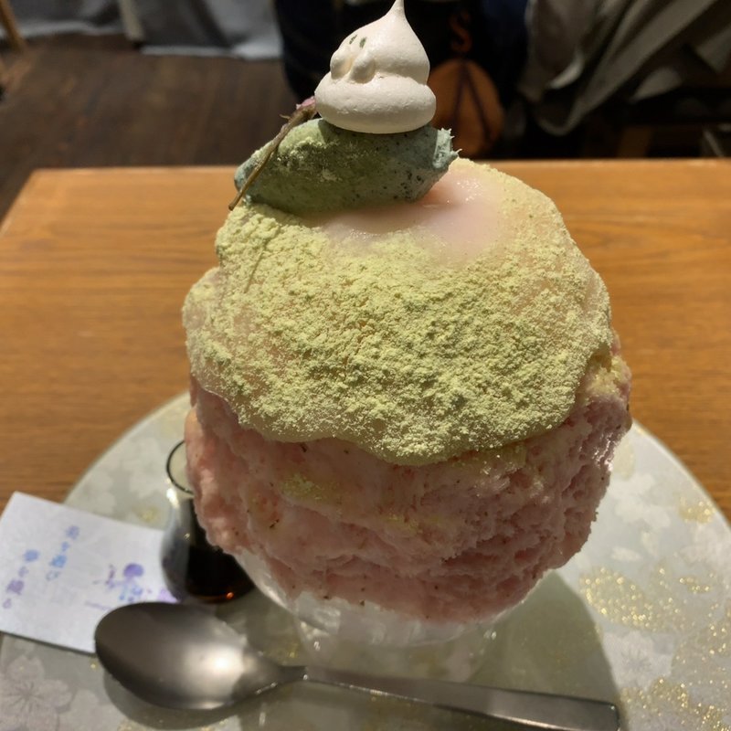 桜鶯餅氷(氷おばけ)
