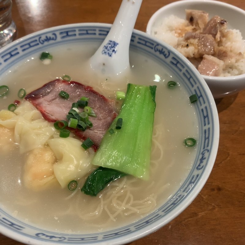 Aセット(香港麺 新記)