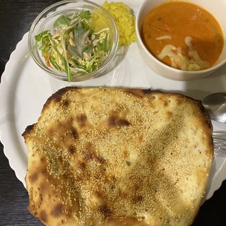 日替わりカレーとクルッチャナン(パキストランレストラン・サーナ （Pakistani Restaurant SANA）)