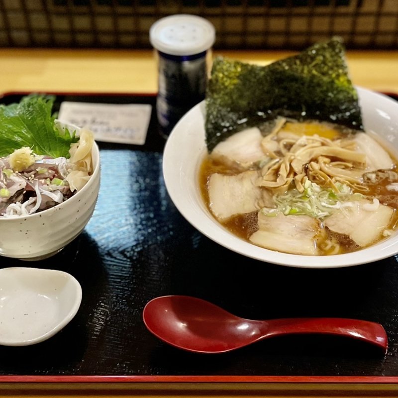 喜多方らーめんとあじハーフ丼(炙り屋　丸笑)