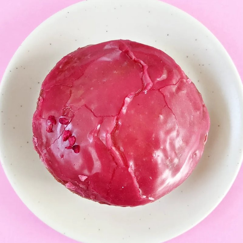 ブリオッシュドーナツ　ピーナッツバターフランボワーズ(ラシーヌ　ブレッド＆サラダ)