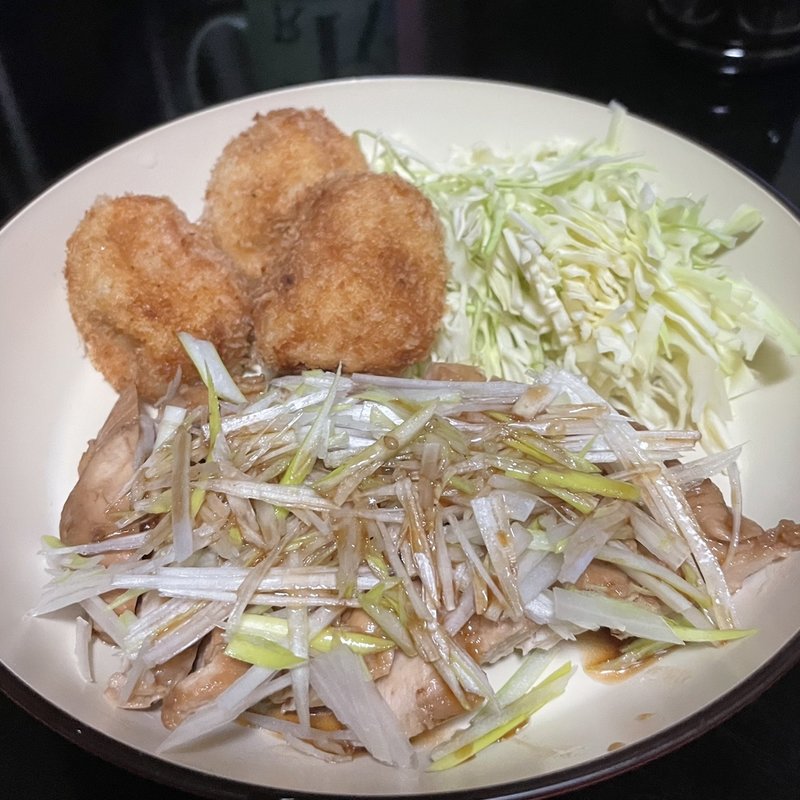 鶏もも肉のレンジ蒸し❪ネギトッピング❫(自宅)