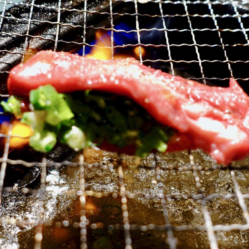 厚切りネギ塩タン(立食焼肉 一穂 第二ビル店)