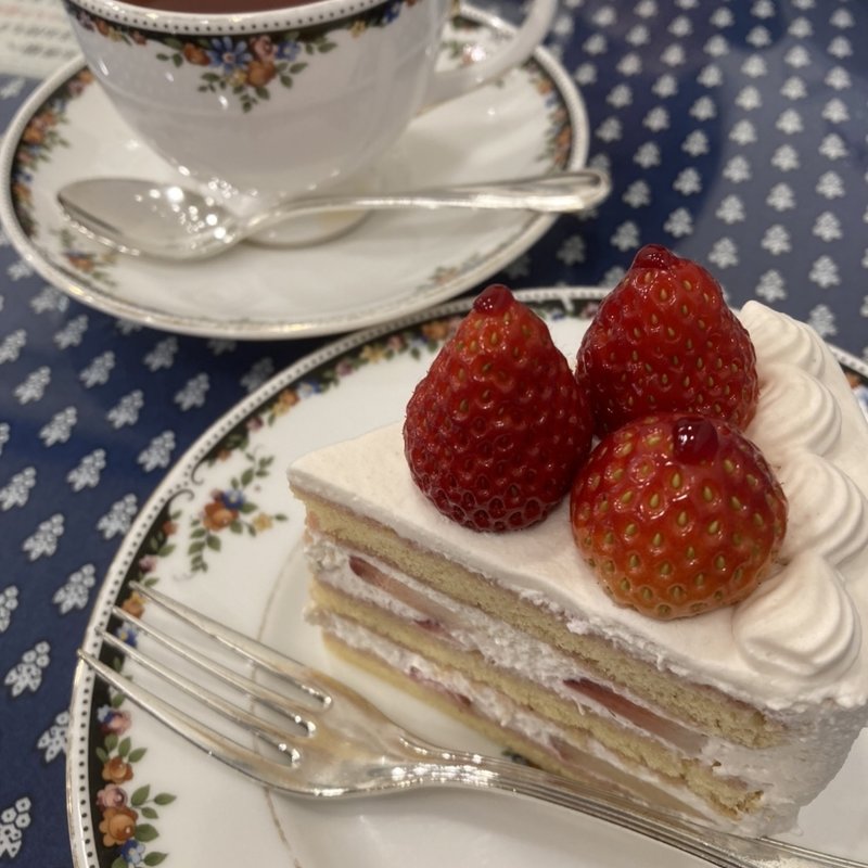 ショートケーキ（ルージュ）(フレンチ パウンド ハウス 大和郷本店 （FRENCH POUND HOUSE）)