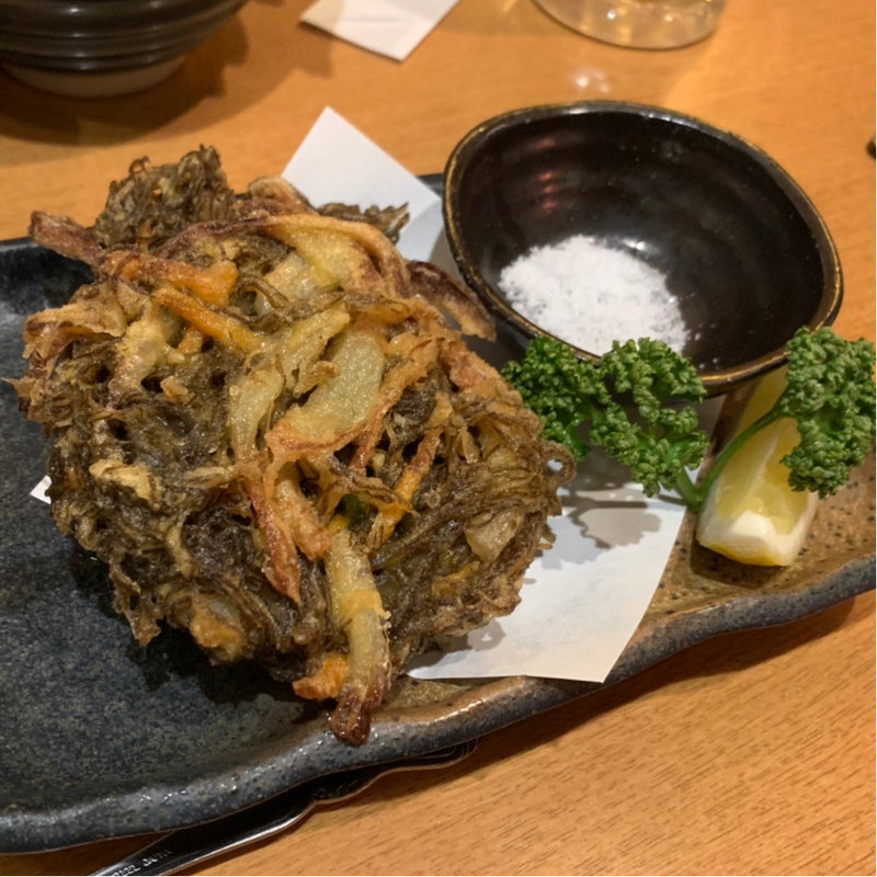 沖縄県産もずくの天婦羅(沖縄料理 遊食家ゆがふ)