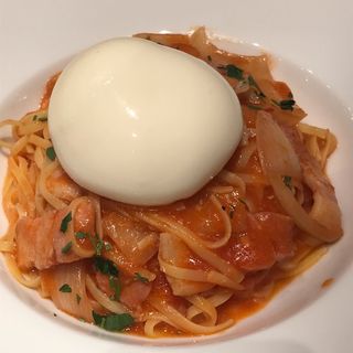アマトリチャーナブッラータのせ(パステルイタリアーナ中野マルイ店)