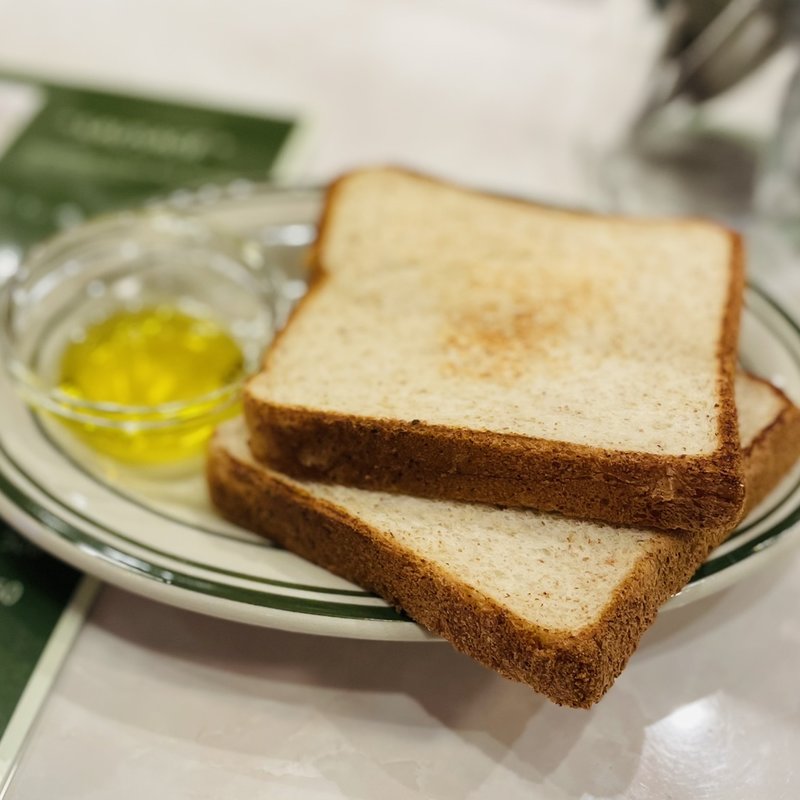 トースト(Shake Tree Diner)