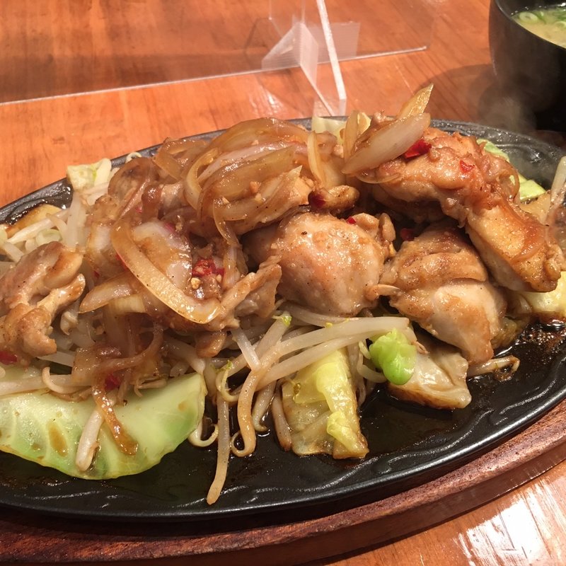 鶏チキン定食(ダル食堂 堂島地下街店)