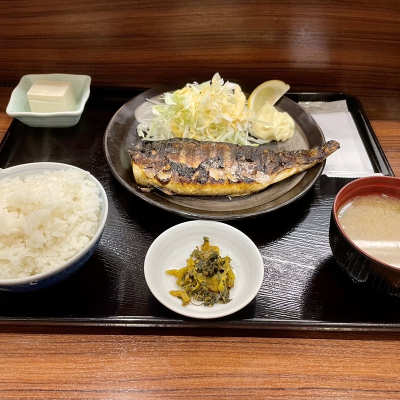 鯖の塩焼き定食(旬彩酒房 李庵)