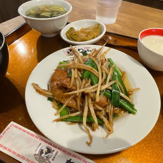 ニラレバ(中華食堂わんちゃん)