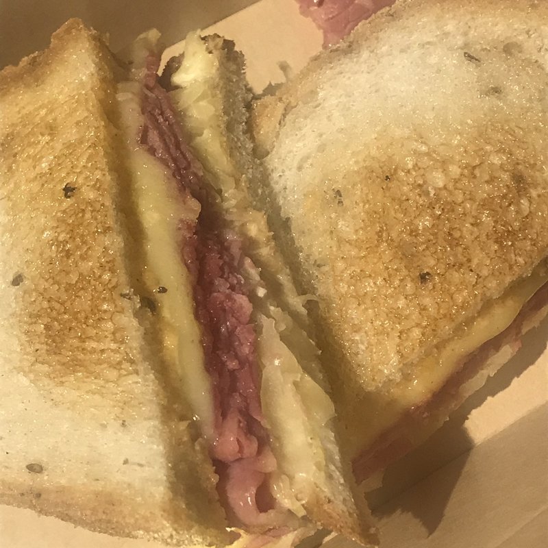 ルーベン（コンビーフ）(ＷＩＳＥ　ＳＯＮＳ　ＴＯＫＹＯ)