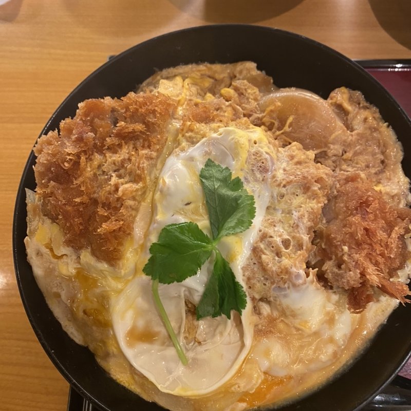 カツ丼(とんかつ新宿さぼてん みなとみらい東急スクエア店)