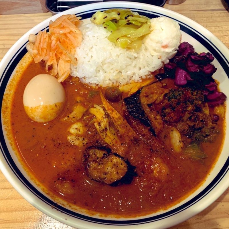 エビ野菜+味玉トッピング,辛辛(カレーライス専門店 ブラザー)
