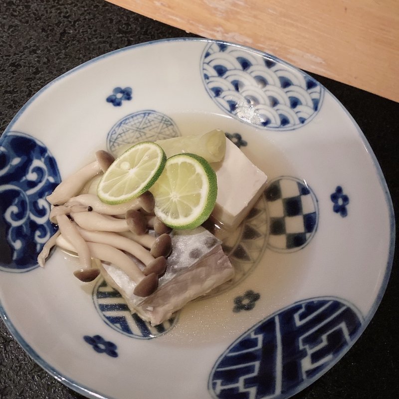 鰆煮(石塀小路 豆ちゃ 京都 （イシベコウジ マメチャ）)