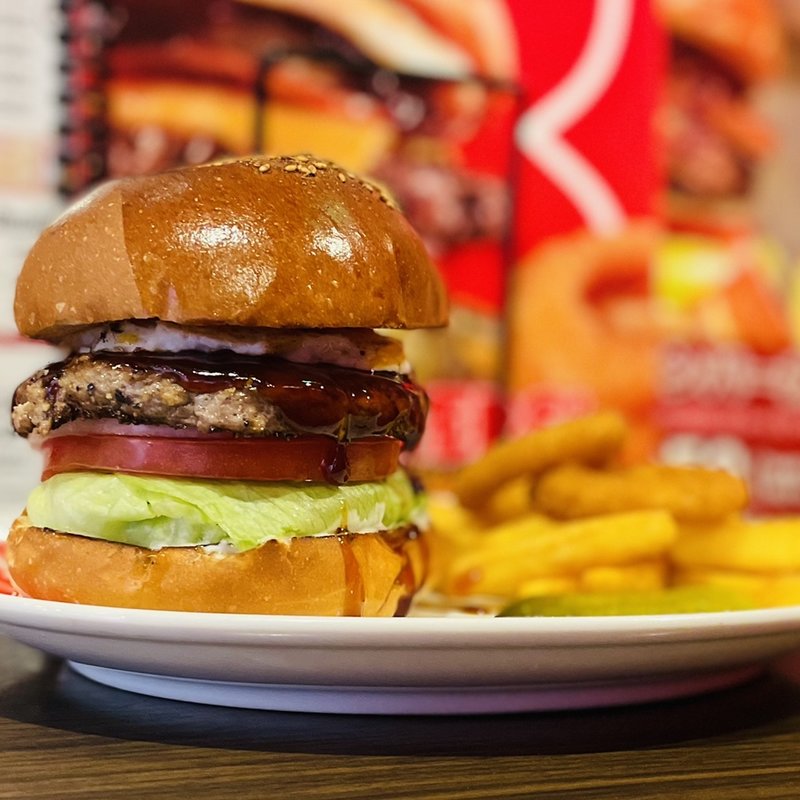 テリヤキバーガー＋フライドエッグ(ブラザーズ 人形町本店 （BROZERS'）)