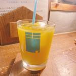 オレンジジュース(オソラカフェ)