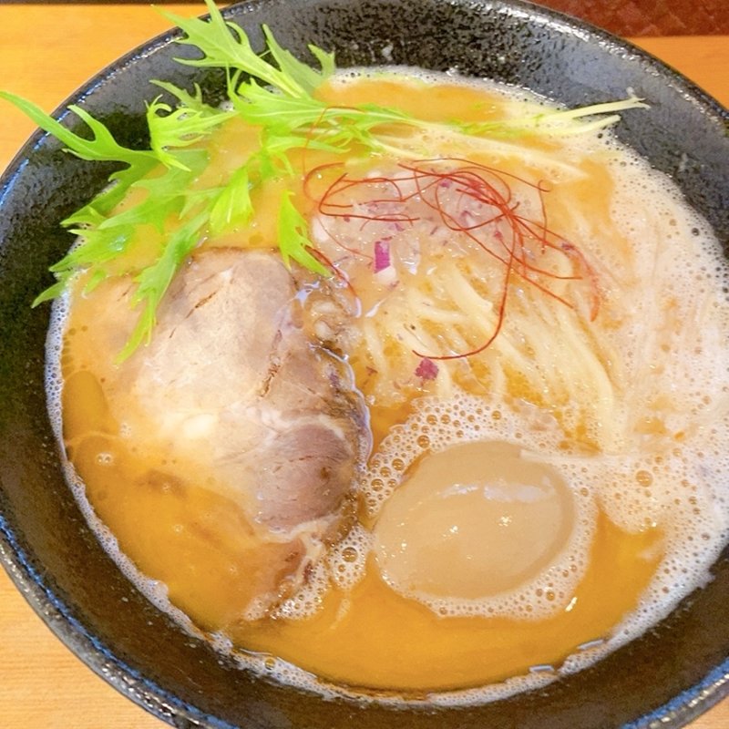 鶏白湯ラーメン海老味玉付き(麺処やのや)