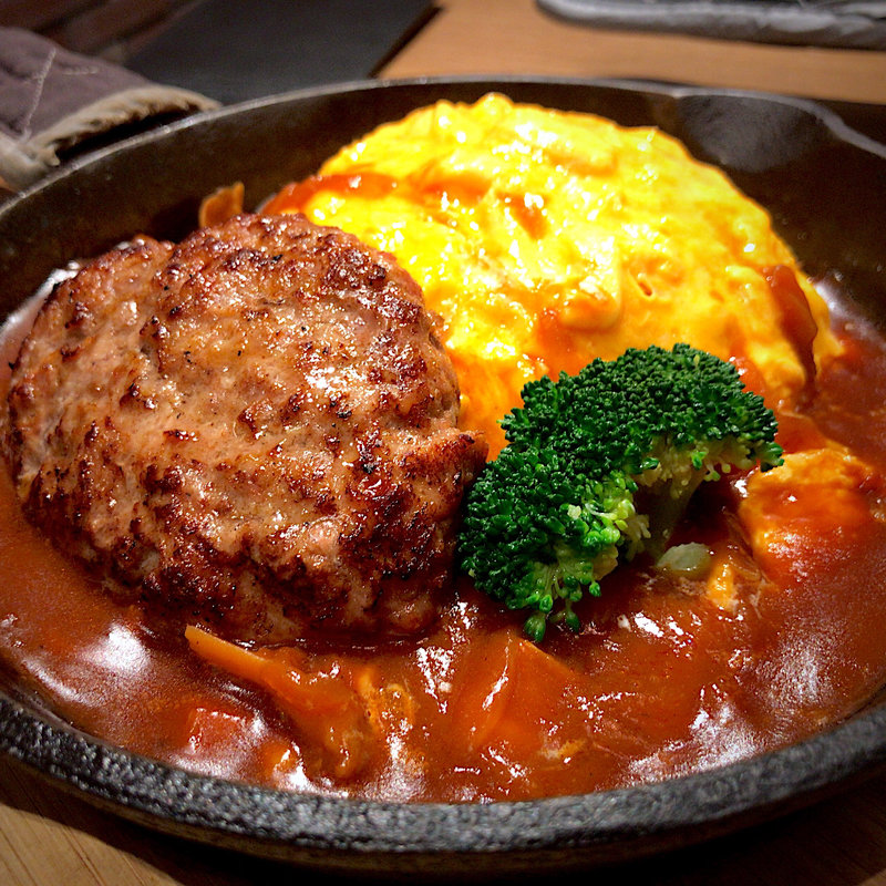 自家製ハンバーグ(150g)＆鉄板デミオムライス(グリルみのる)