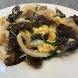 キクラゲと玉子炒め(神田餃子屋 本店 （カンダギョウザヤ）)