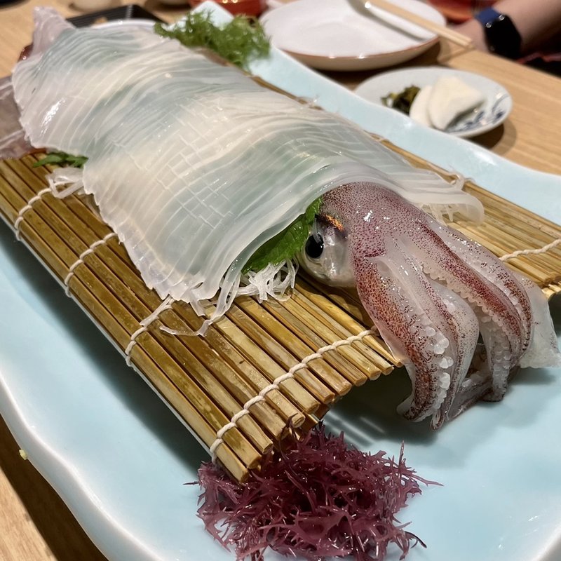 イカの活き造り(割烹よし田)