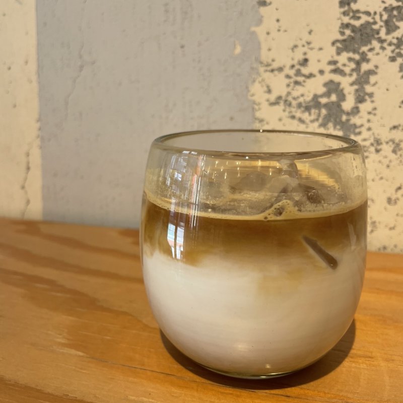 アイスラテ(aoma coffee)