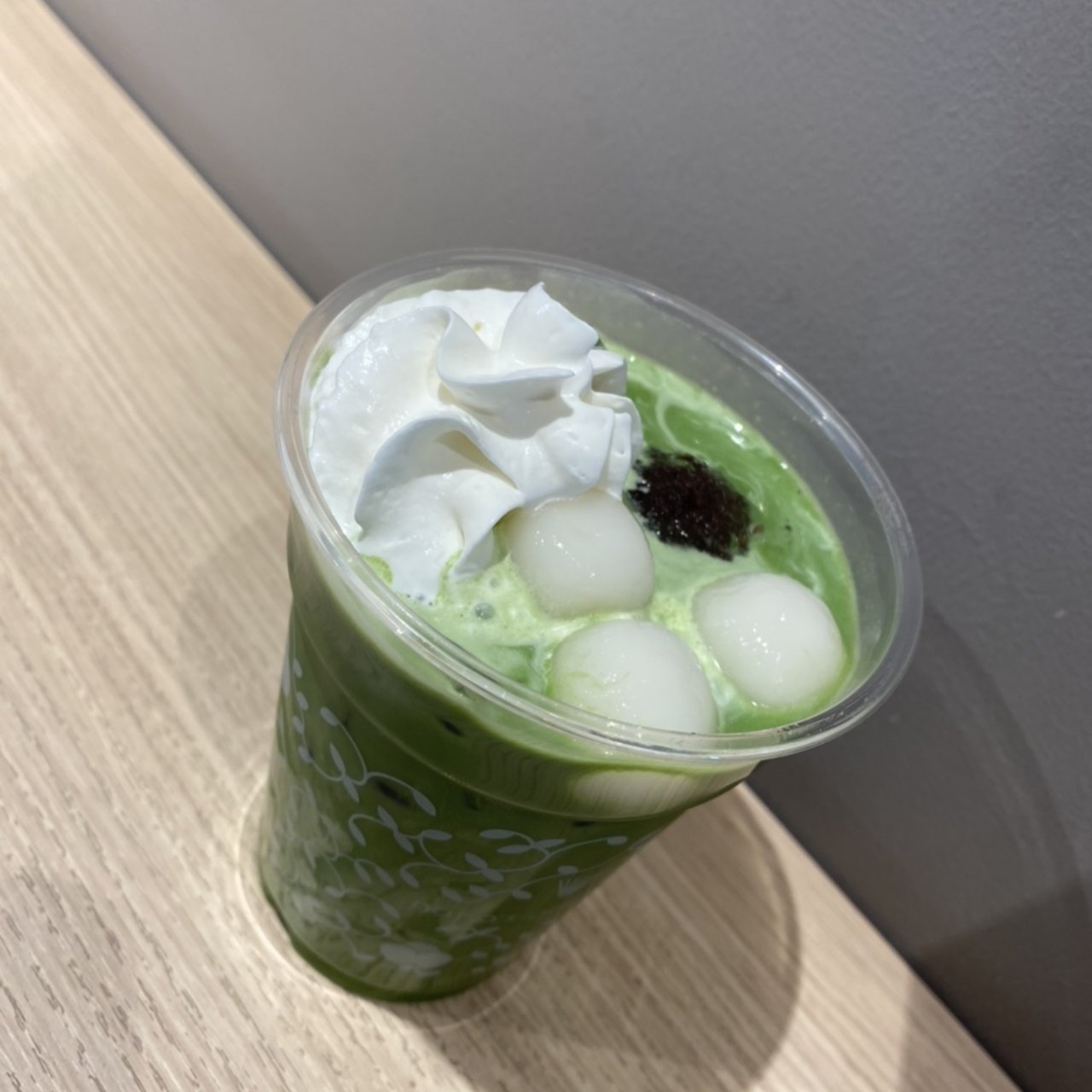 抹茶白玉あずきラテ Mサイズ(ナナズグリーンティー 京都ポルタ店