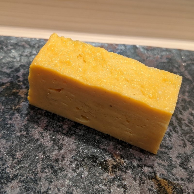 玉子(鮨治)