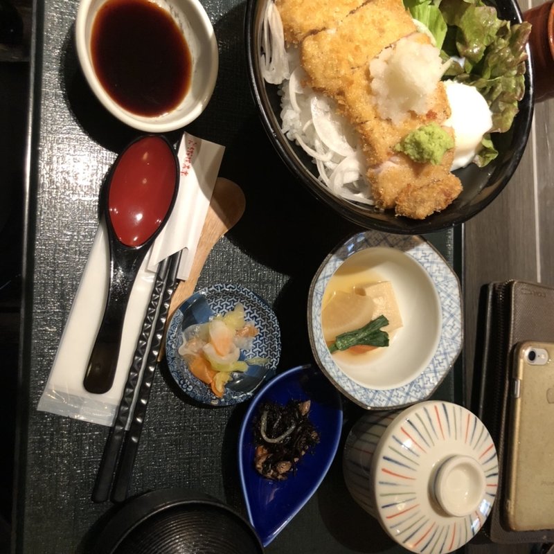 醤油カツ丼(旬房 街道 青葉 )
