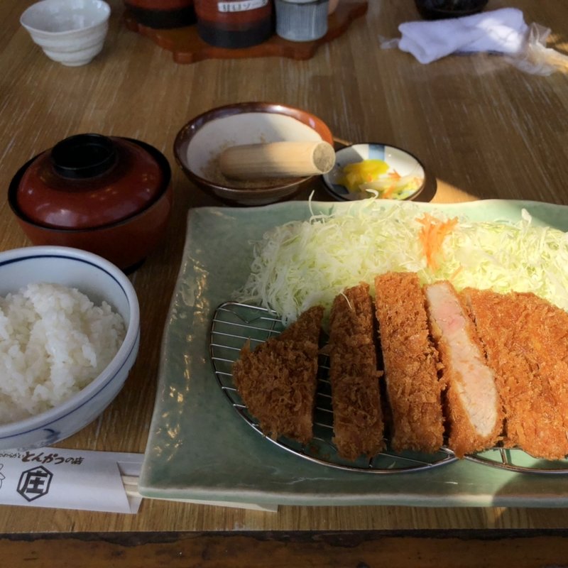 ジャンボロースかつ定食(庄内 )の口コミ一覧 | No.1のメニューが