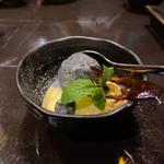 黒ごま&バニラアイス(すき焼き Dining COPAIN)