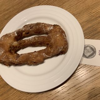 ユゼス(ダンディゾン （Dans Dix ans）)