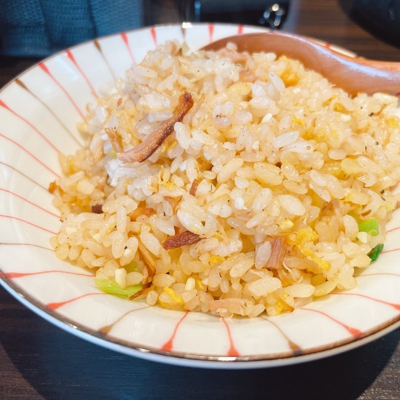 ニンニクチャーハン(らーめん剣豪)