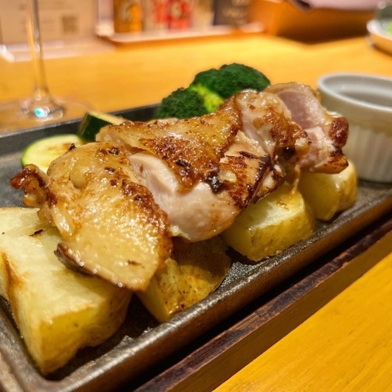 豚ロースグリル(鉄板＆ワイン 侘家三昧)