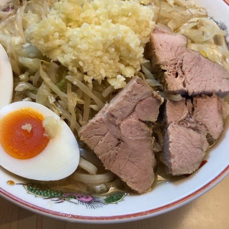 醤油ラーメン(中華そば卍 （ちゅうかそばまんじ）)