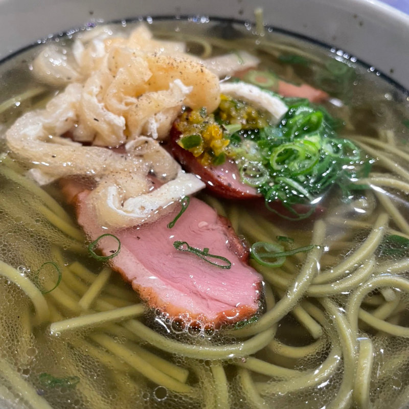 鴨出汁の茶そば(鈴亭 （リンテイ）)